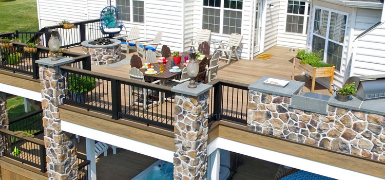 Custom Deck Design Contractors in Hawaiian Gardens, CA