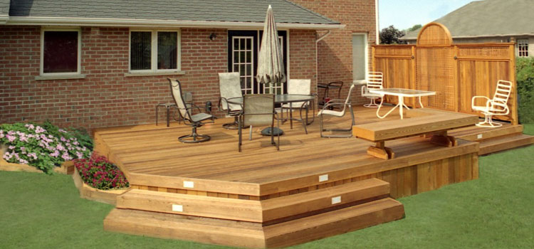 Cedar Composite Decking in Hawaiian Gardens, CA