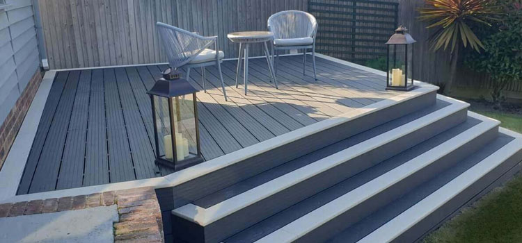 TREX Decking in Hawaiian Gardens, CA